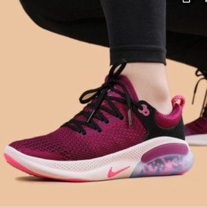 Nike Joyride Run Flyknit Sz 8